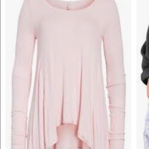 FREE PEOPLE JANUARY TEE IN PINK